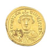 Empire romain d'Orient, Constans II (641-646), solidus en or, Constantinople, diam. 1,95 cm, 4,37 g.