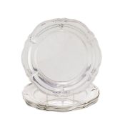Suite de 6 assiettes festonnées de présentation en argent égyptien et péruvien, XXe s., diam. 28 cm,