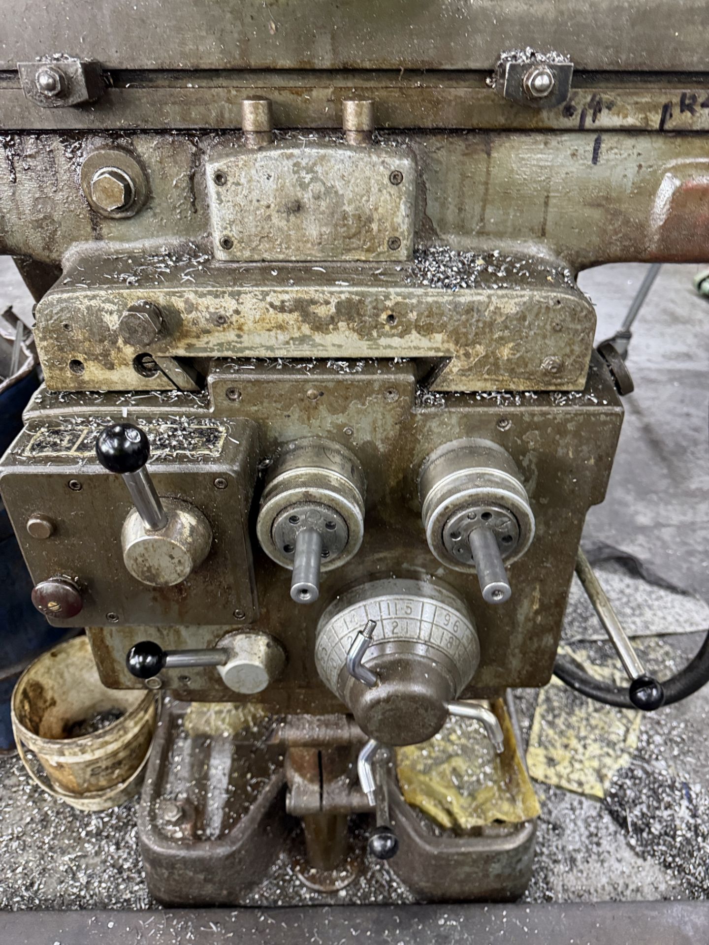 Victoria V3 vertical Milling Machine, 415volts, with slotted table, machine vice, chucks, etc - Image 7 of 13