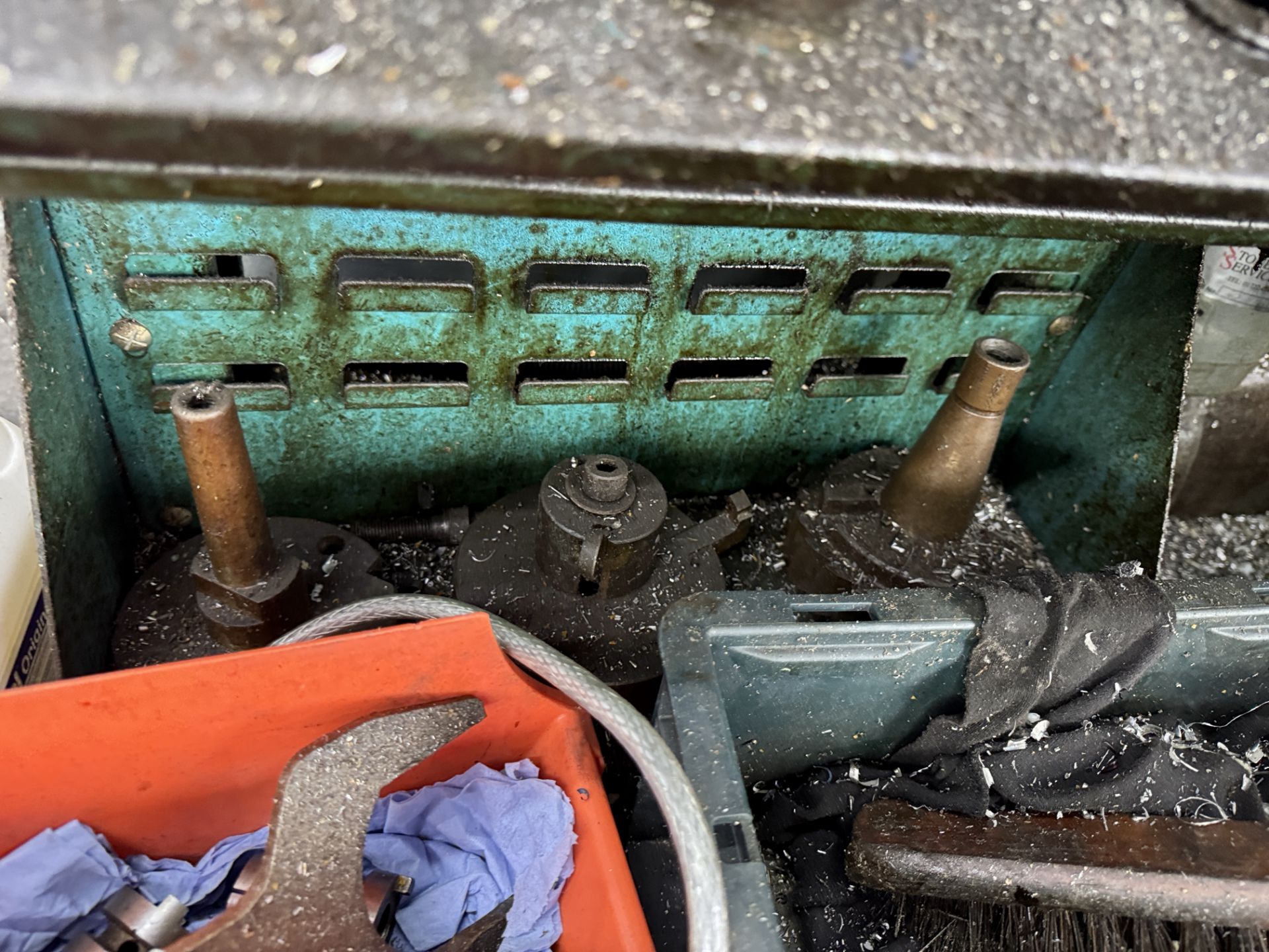 Victoria V3 vertical Milling Machine, 415volts, with slotted table, machine vice, chucks, etc - Image 12 of 13