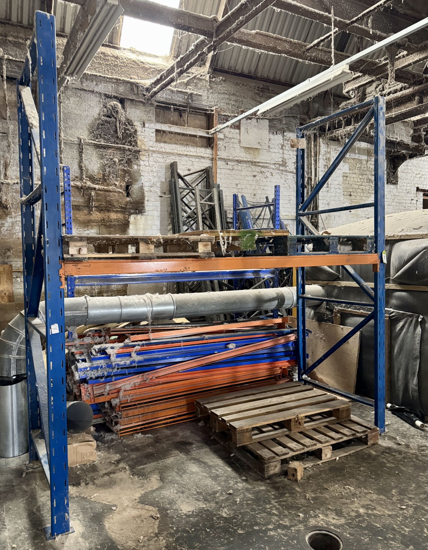 Bay boltless Pallet Racking comprising 2 uprights 3000mm x 1060mm, 2 ...