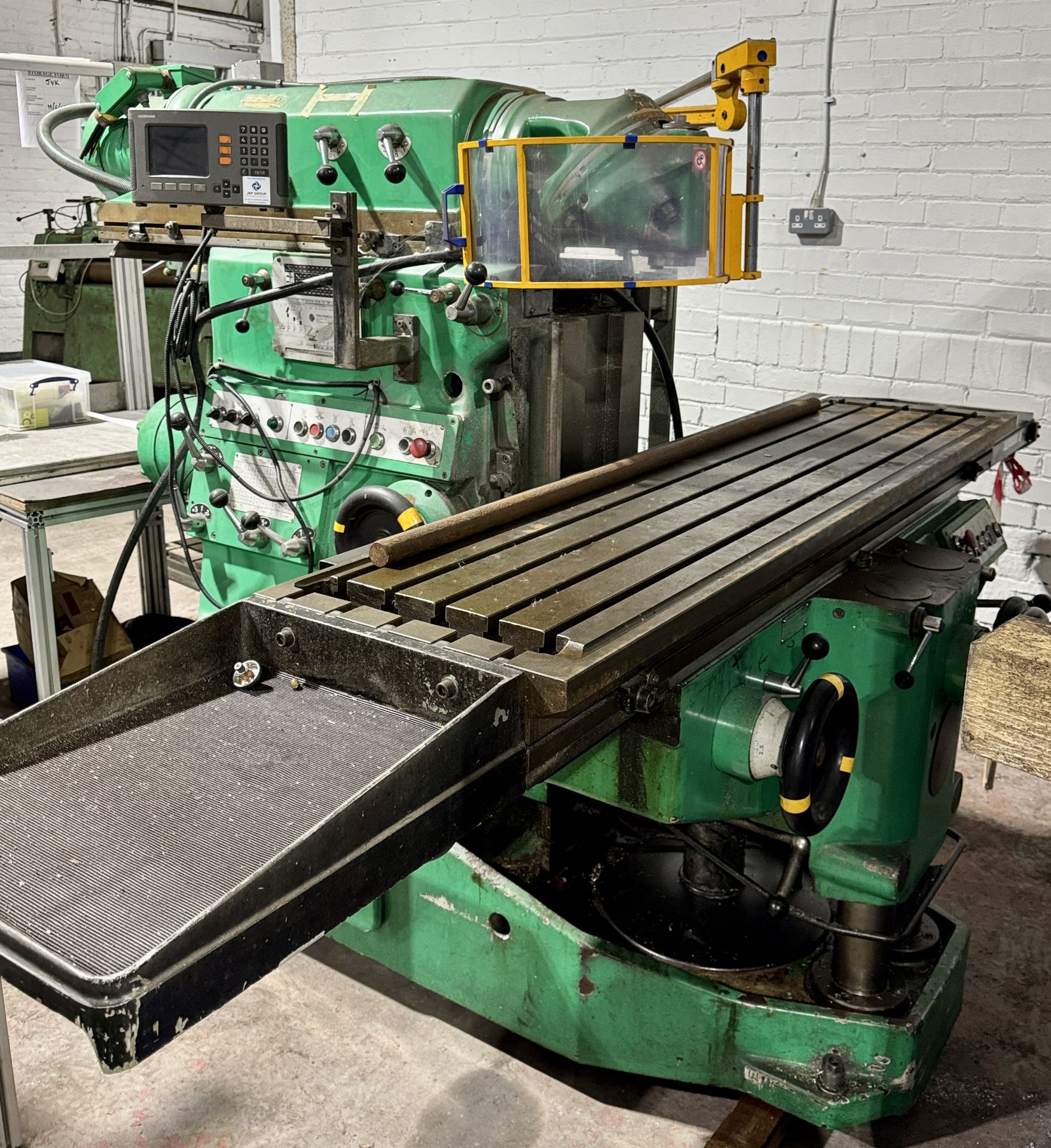Huron MU6 Universal bed type Milling Machine, year Oct 2000, serial number 13678, t-slotted table - Image 2 of 29
