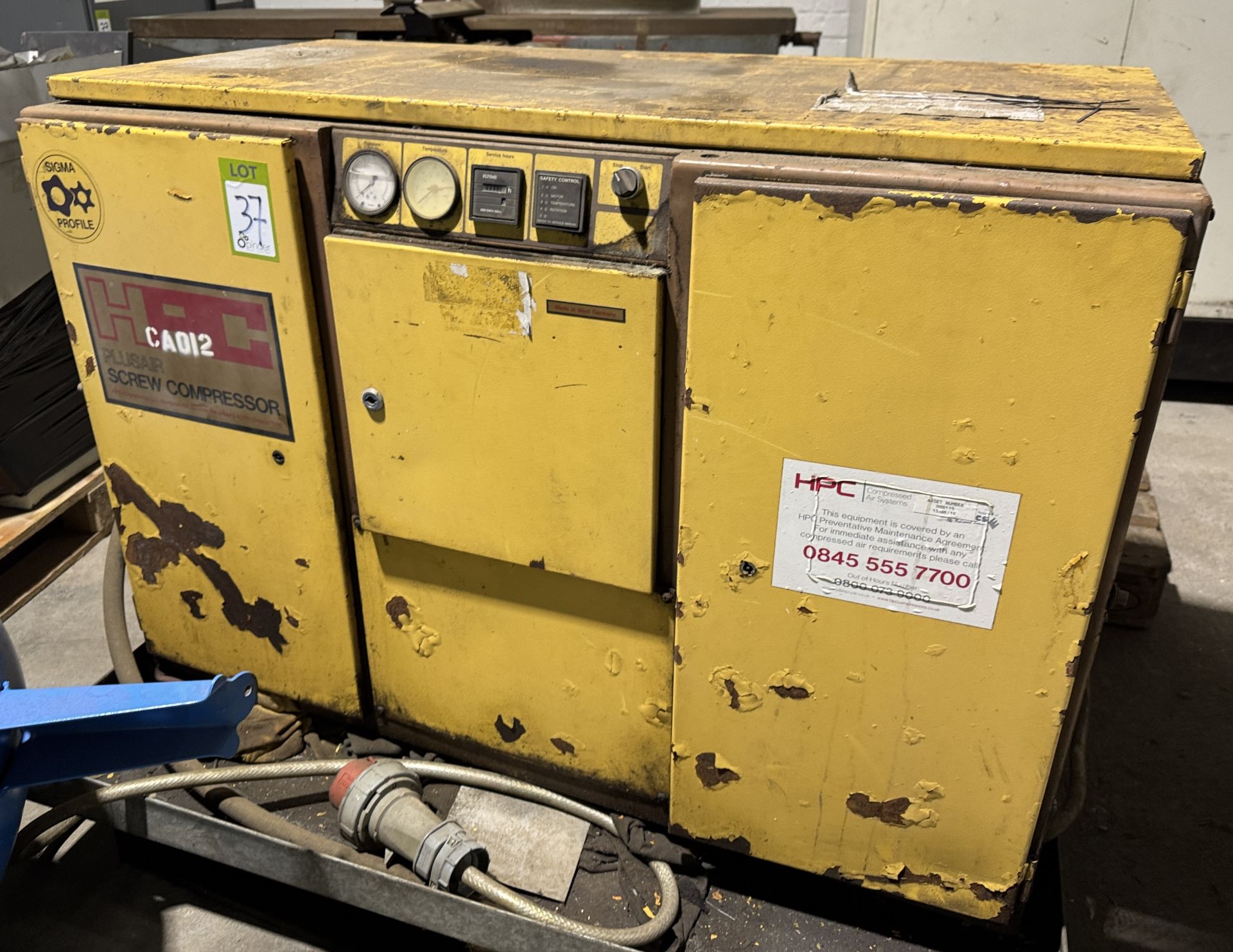 HPC Plusair Screw Compressor, 400volts, 69924hours (lot location: Rochdale) (please note there is - Image 3 of 9