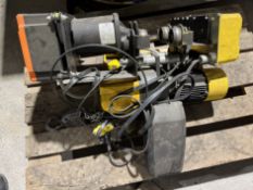 Morris Electric Hoist, 500kg, serial number DAL10834, with girder runner, no pendant (lot