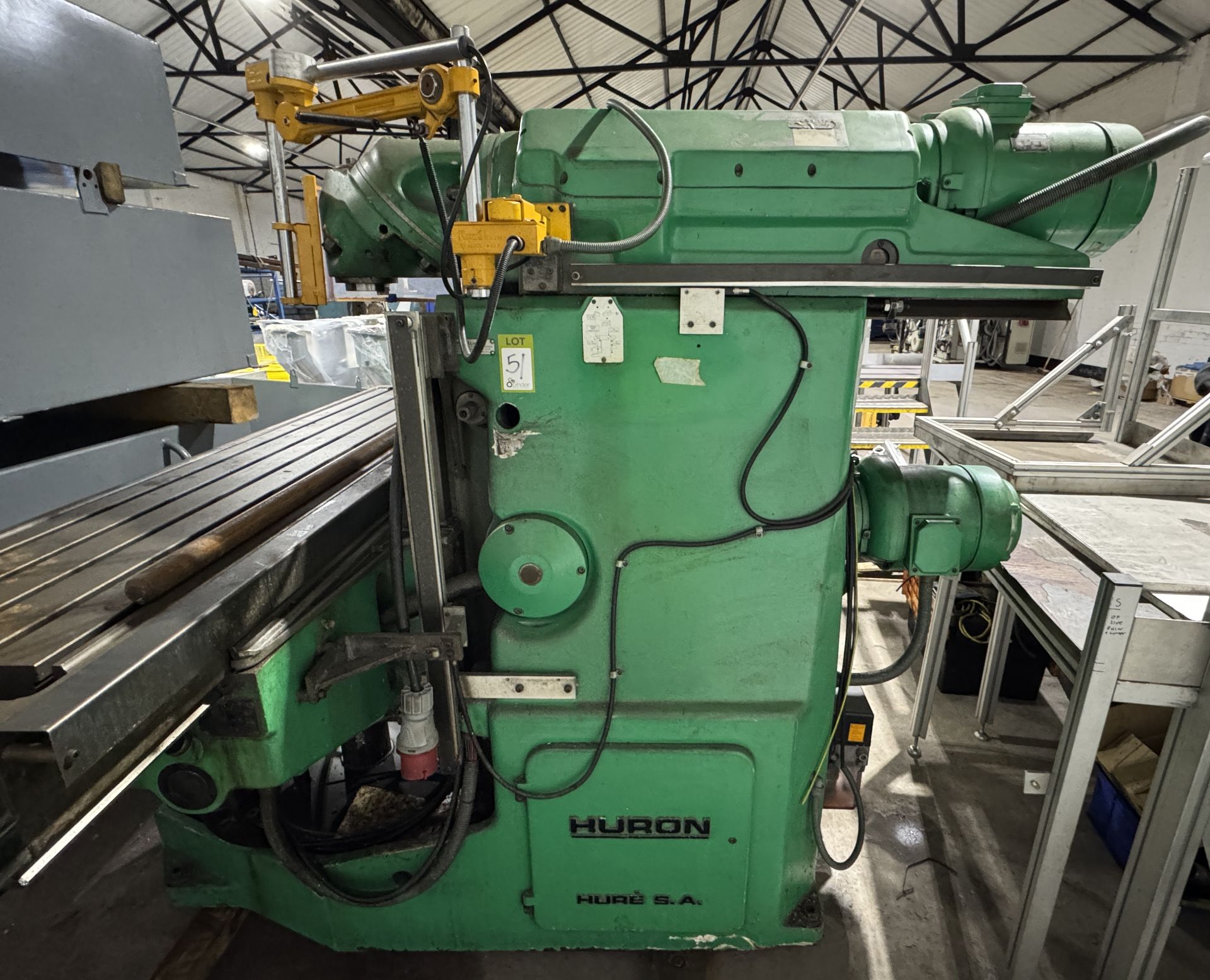 Huron MU6 Universal bed type Milling Machine, year Oct 2000, serial number 13678, t-slotted table - Image 14 of 29