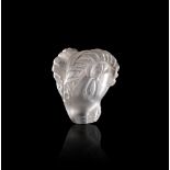 AN ACHAEMENID ROCK CRYSTAL RAM AMULET PENDANT WITH SUSPENSION HOLE., CIRCA 5TH-4TH CENTURY B.C.