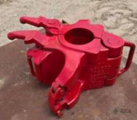 4 1/2 250 TON DRILL PIPE ELEVATOR