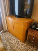 Credenza – Francesco Molon Maple Veneer Cabinet with Internal Shelving A designer credenza by