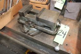 MACHINE VISE w/ HANDLE