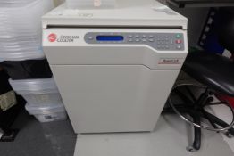 Beckman Coulter Avanti J-E Floor Centrifuge