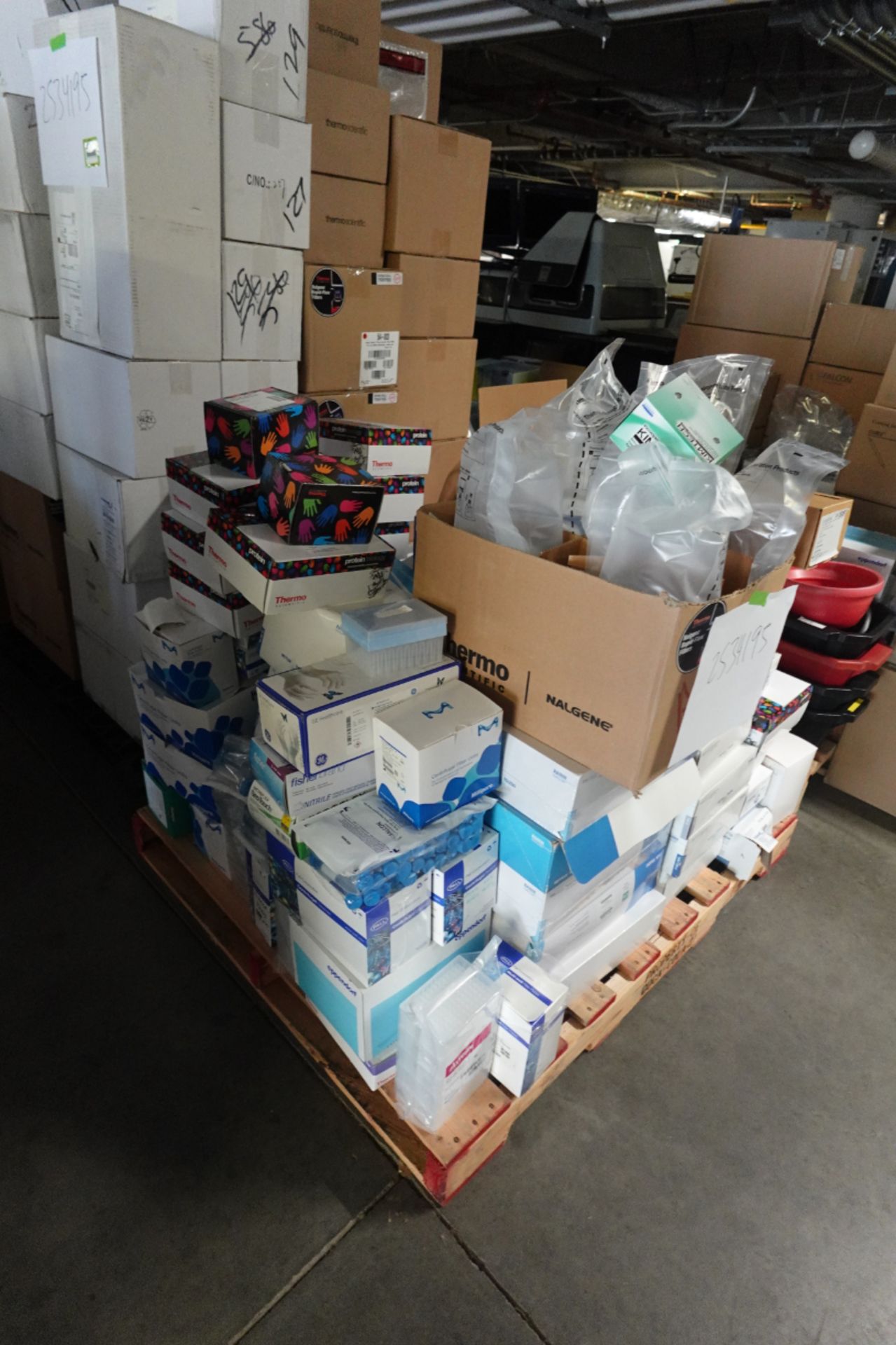 Consumables Lot. [Tag:2534195] {Loading Fee For This Lot: $100}