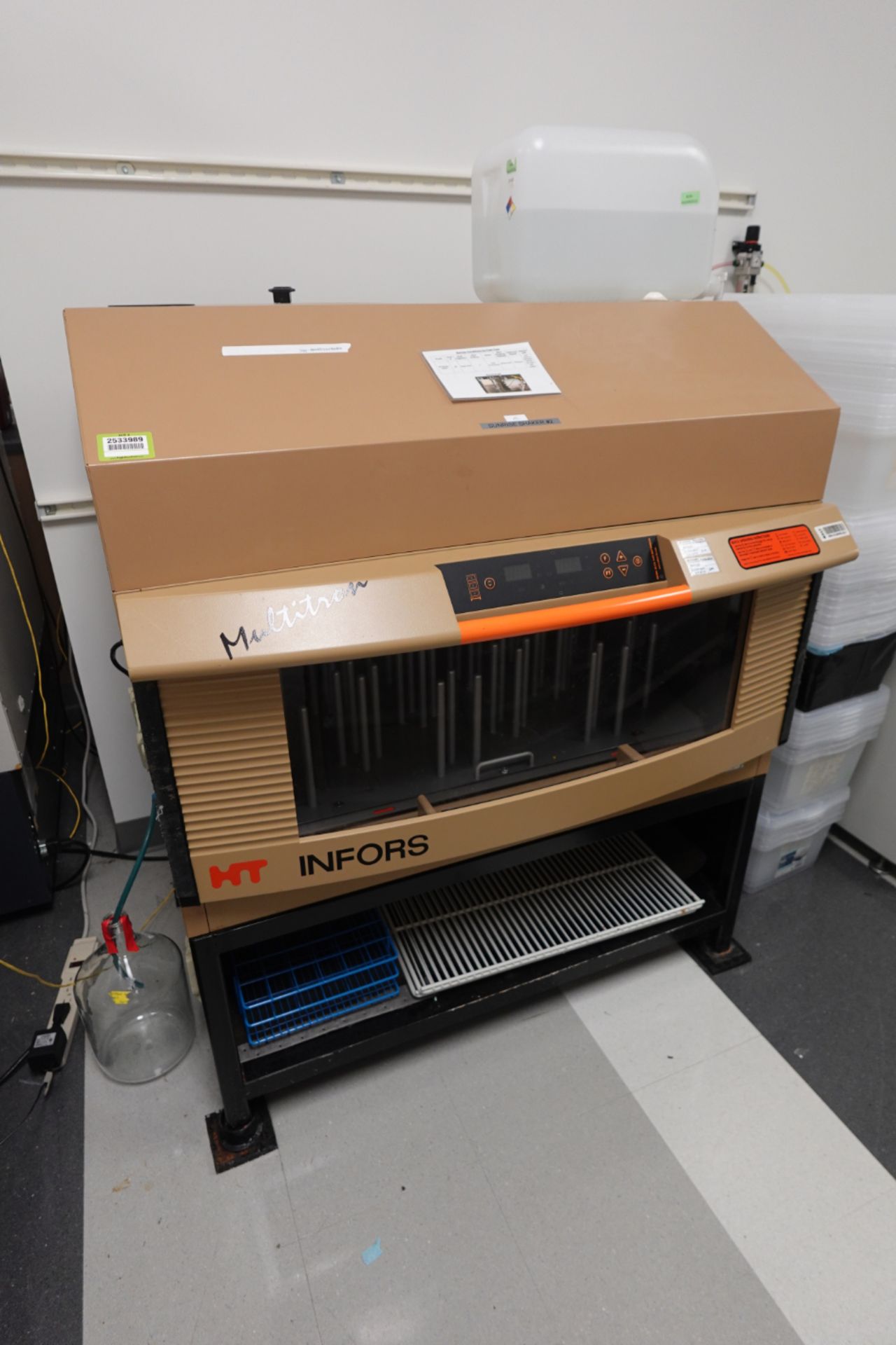 Infors Multitron II Incubator Shaker. S/N 98141012BT3. [Tag:2533989 ...
