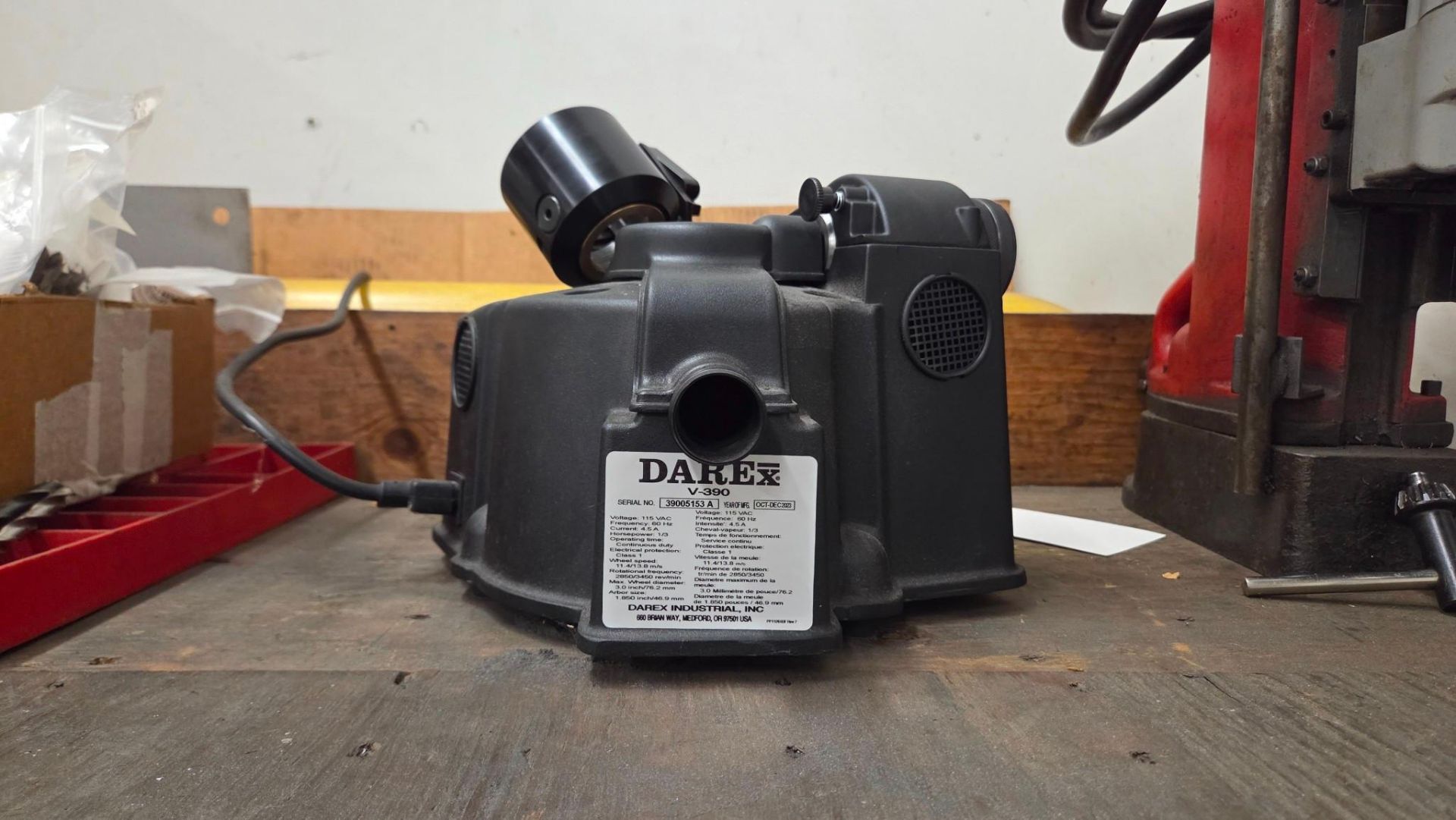 2023 DAREX V-390 DRILL SHARPENER S/N: 39005153 A SPECIFICATIONS: POWER ...