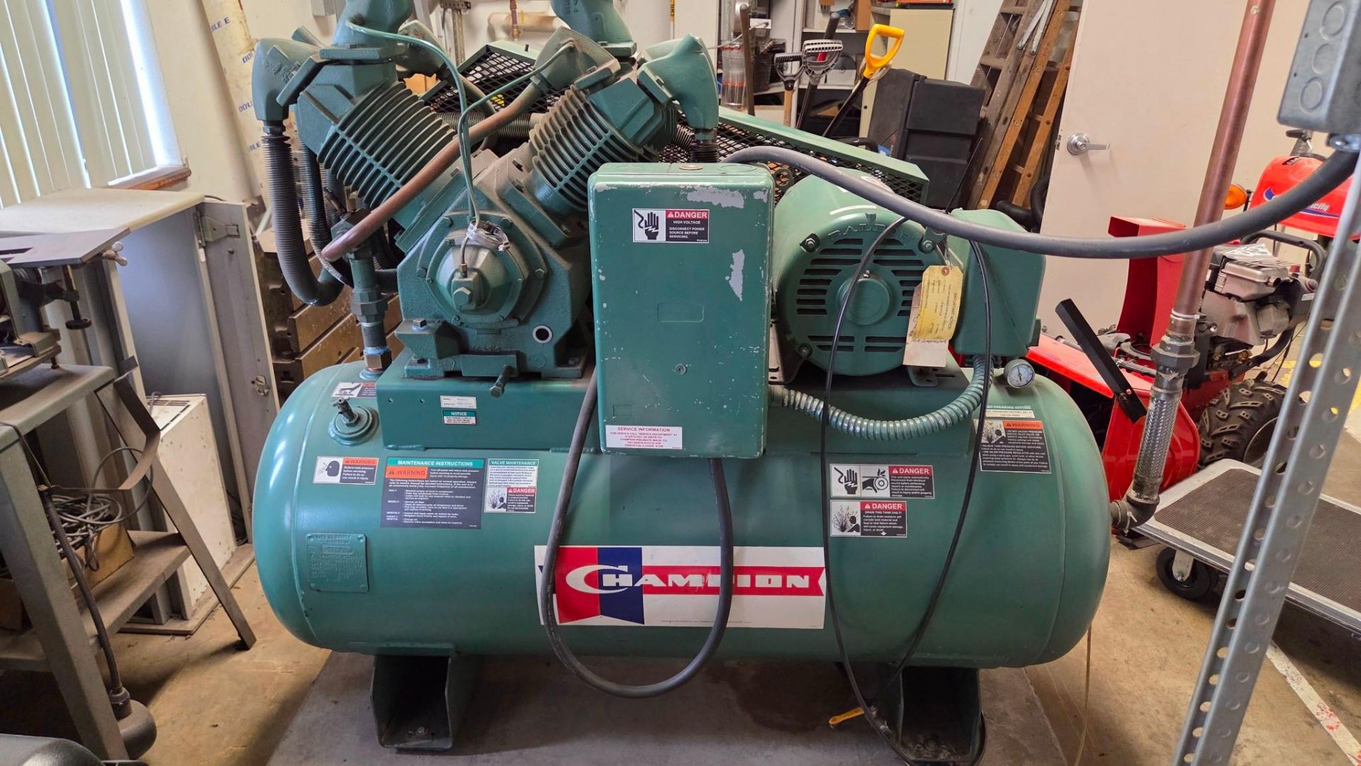 Yellow Jacket R70a Compressor 1996 CHAMPION HRA25-12 120 GALLON 25 HP AIR COMPRESSOR S/N: R70A-11728 ...