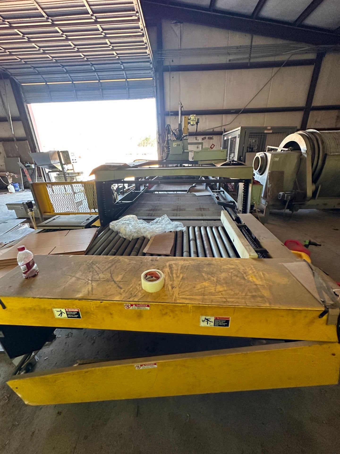 COLOMBIA MACHINE HL6000-RR-AB-0612 HIGH LEVEL PALLETIZER - 60 CASES PER ...