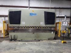 US INDUSTRIAL 20013AC 200 TON X 13′ HYDRAULIC PRESS BRAKE WITH SICK C 4000 SAFETY LIGHT CURTAIN