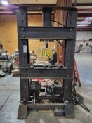 HEAVY DUTY HYDRALIC PRESS