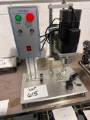 SEMI AUTOMATIC CAPPING MACHINE, MODEL DDX450 SINGLE HEAD.