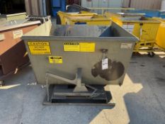 HIPPO HOPPER HH24 1.5 CUBIC YARD SELF-DUMPING HOPPER