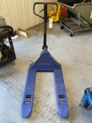 WORK SMART 5000 POUND CAPACITY PALLET JACK