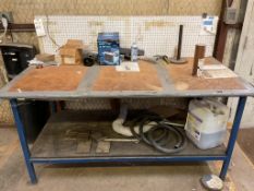WORKBENCH WITH CONTENTS