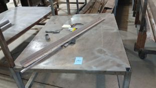 MOBILE WORK TABLE/CART