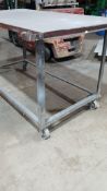 MOBILE WORK TABLE