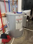 A.O SMITH DEL-40 120 40 GALLON WATER HEATER