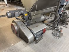 Chopper Pump with Connecting Product Recovery Screw Conveyor