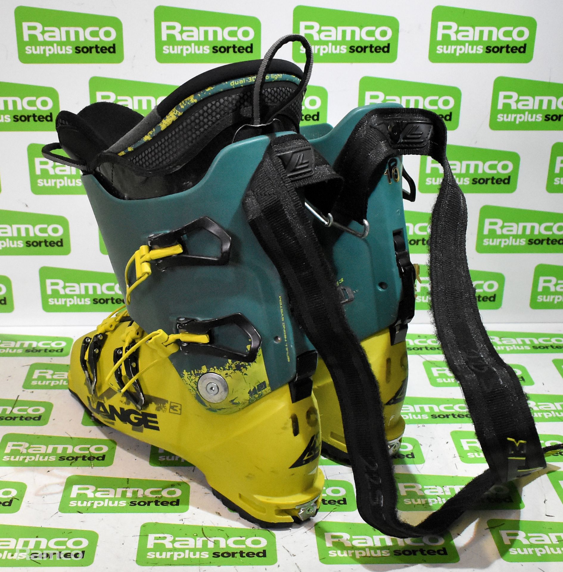 16x pairs of Scarpa ski boots - mixed sizes - mixed colours - Image 8 of 9