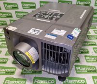 Epson EMP-8300 LCD projector