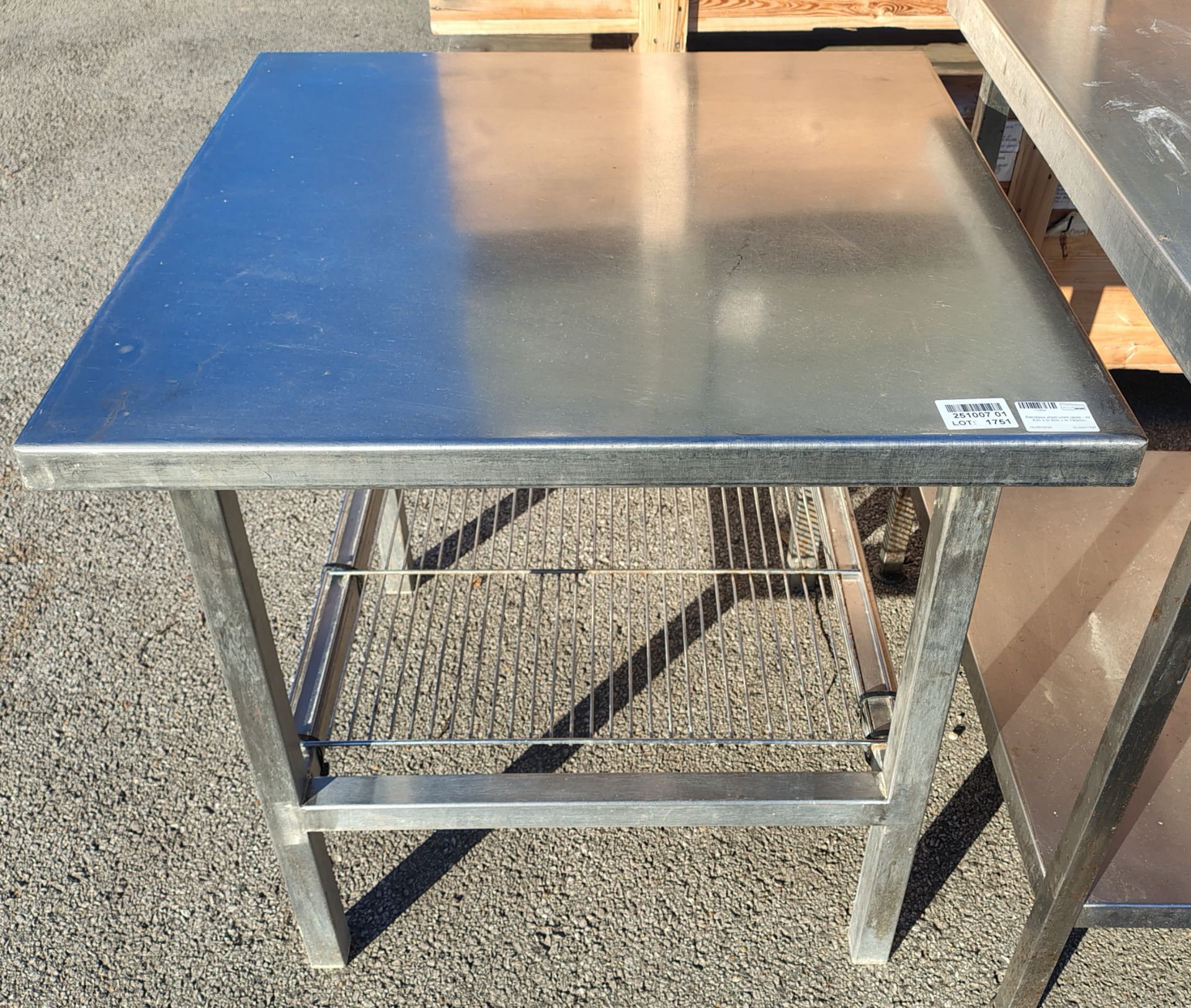 Stainless steel work table - W 800 x D 800 x H 790mm