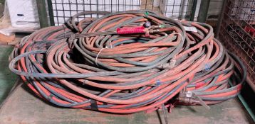 Acetylene gas cutting torch with approx. 30mtr hose, 3x Acetylene gas cutting torches