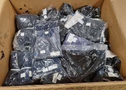 161x items of various clothing - see description for types & pictures for selection of sizes