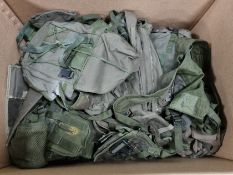 Various types of Olive ex-military accessories - pouches, belts - 20kg