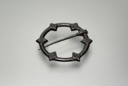 An Alexander Ritchie Glasgow Iona silver circular celtic plaid brooch: d. x 5cm Glasgow 1931 12.83g