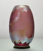 A 1980's American Lundberg Studios Art Cameo Glass Vase, decorated with pink flowerheads on