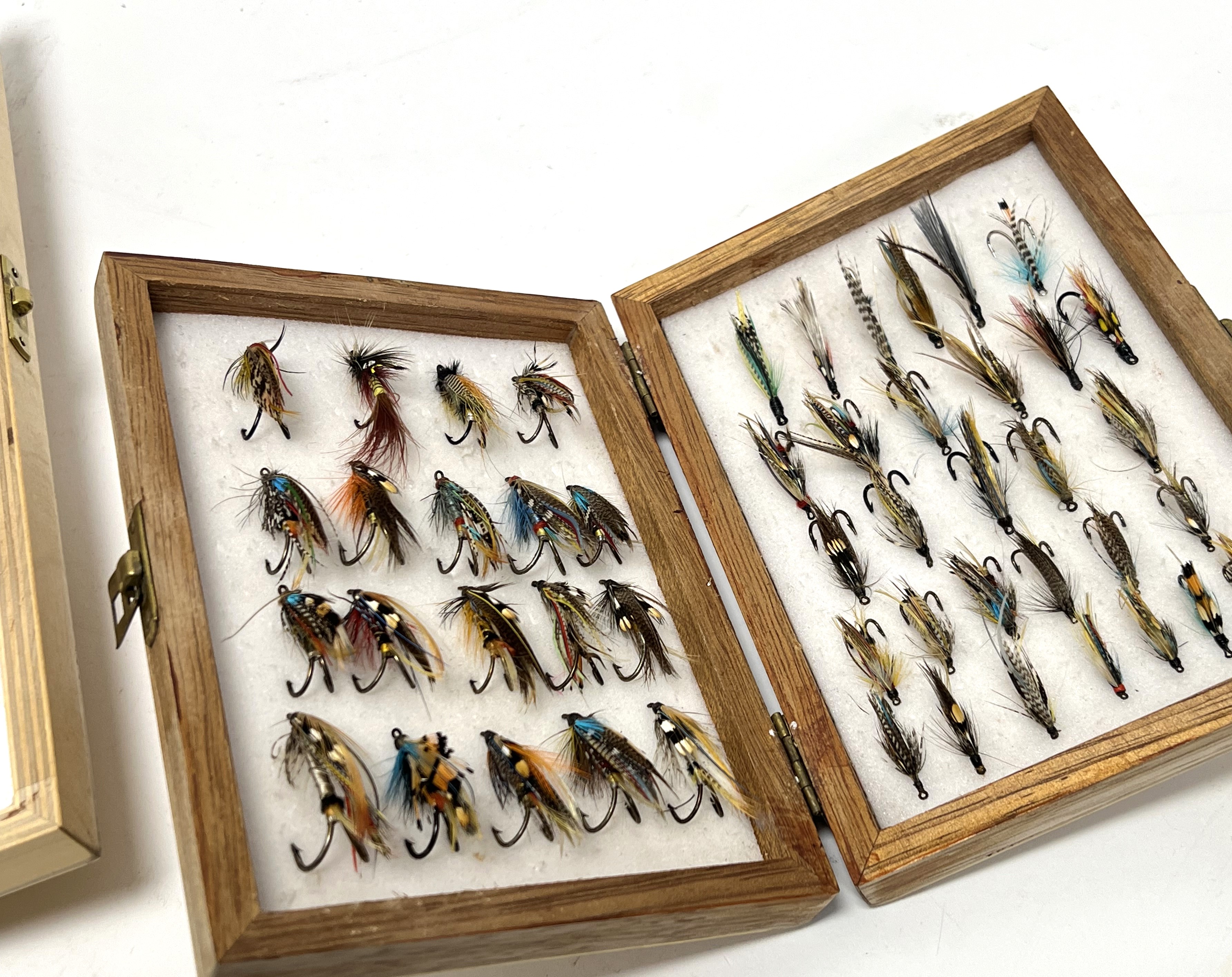 Fishing Interest - Two wooden fly boxes, one containing traditional salmon doubles, and one with a - Image 2 of 6