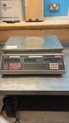 Avery Berkel G206 Scales