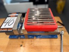 6" Kurt Vise with Parallels