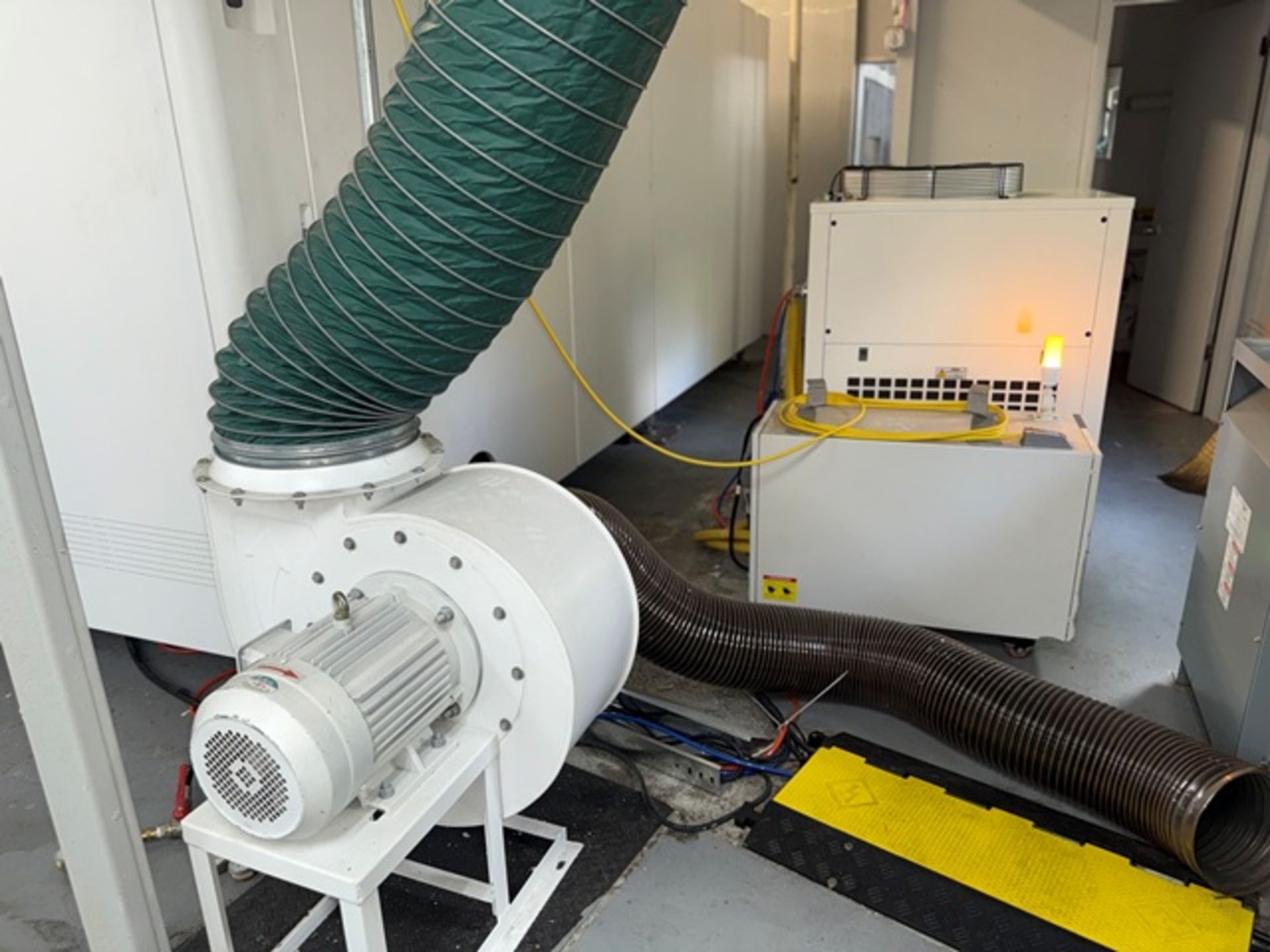 2023 6000 Watt Bodor Model 17-00-GB Fiber CNC Laser - Image 14 of 30