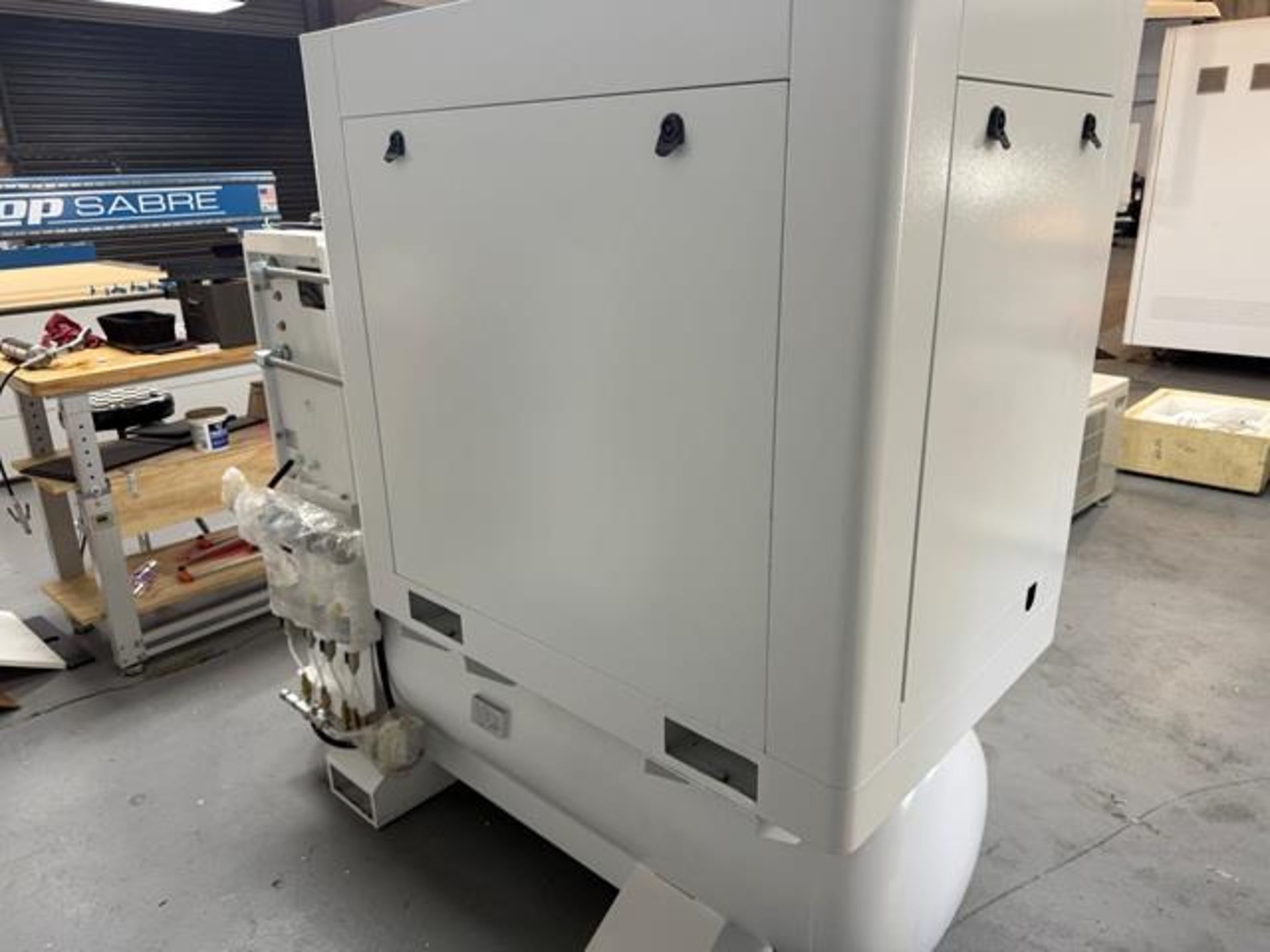 Qingdao / Bodor Model XV 15/16Y Screw Air Compressor - Image 8 of 13