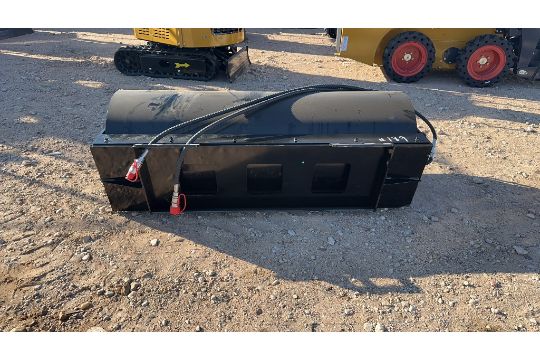 Vibrating roller for skid steer - Image 1 of 4