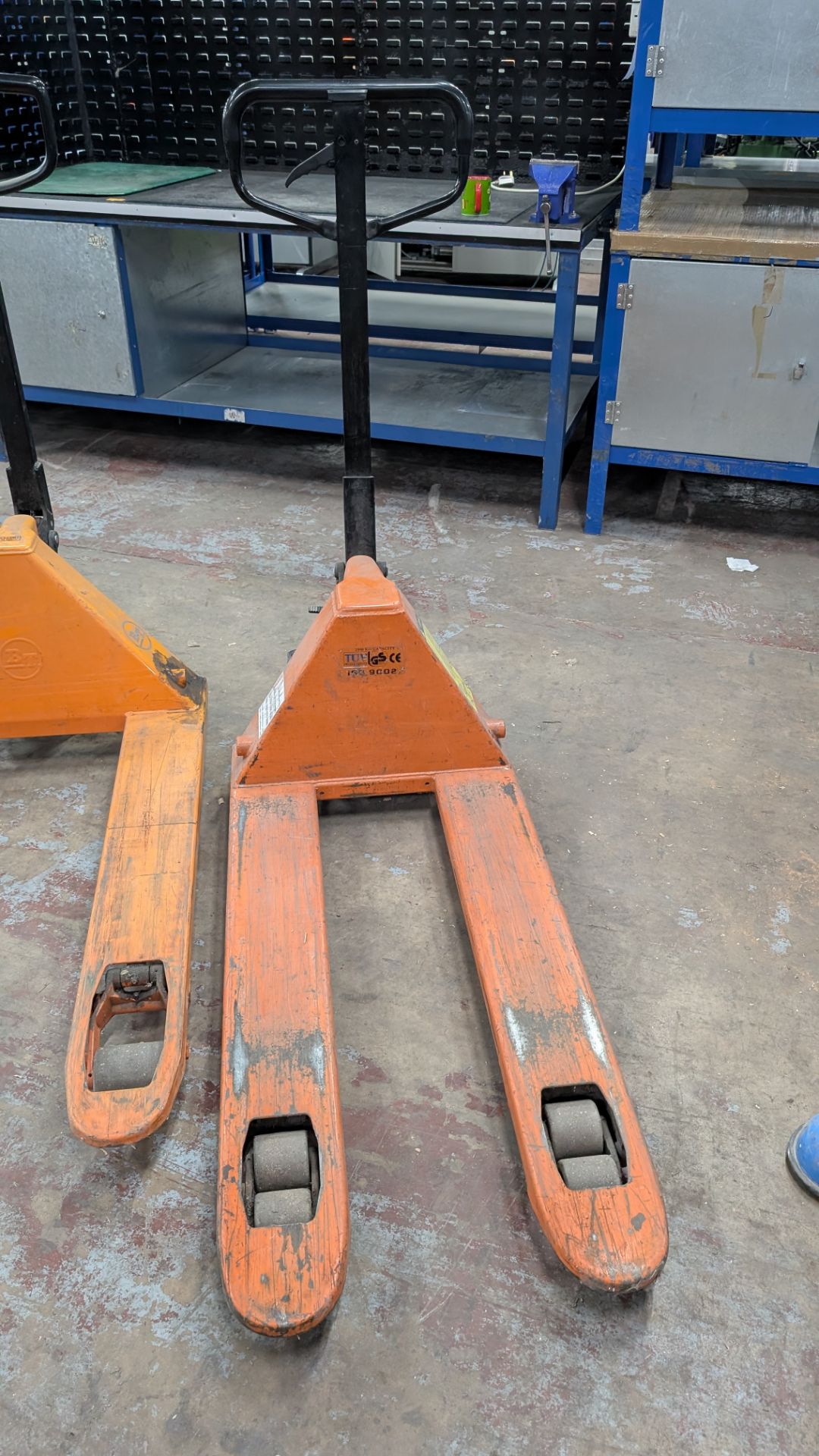 1 off Euro Pallet Truck - Image 4 of 14