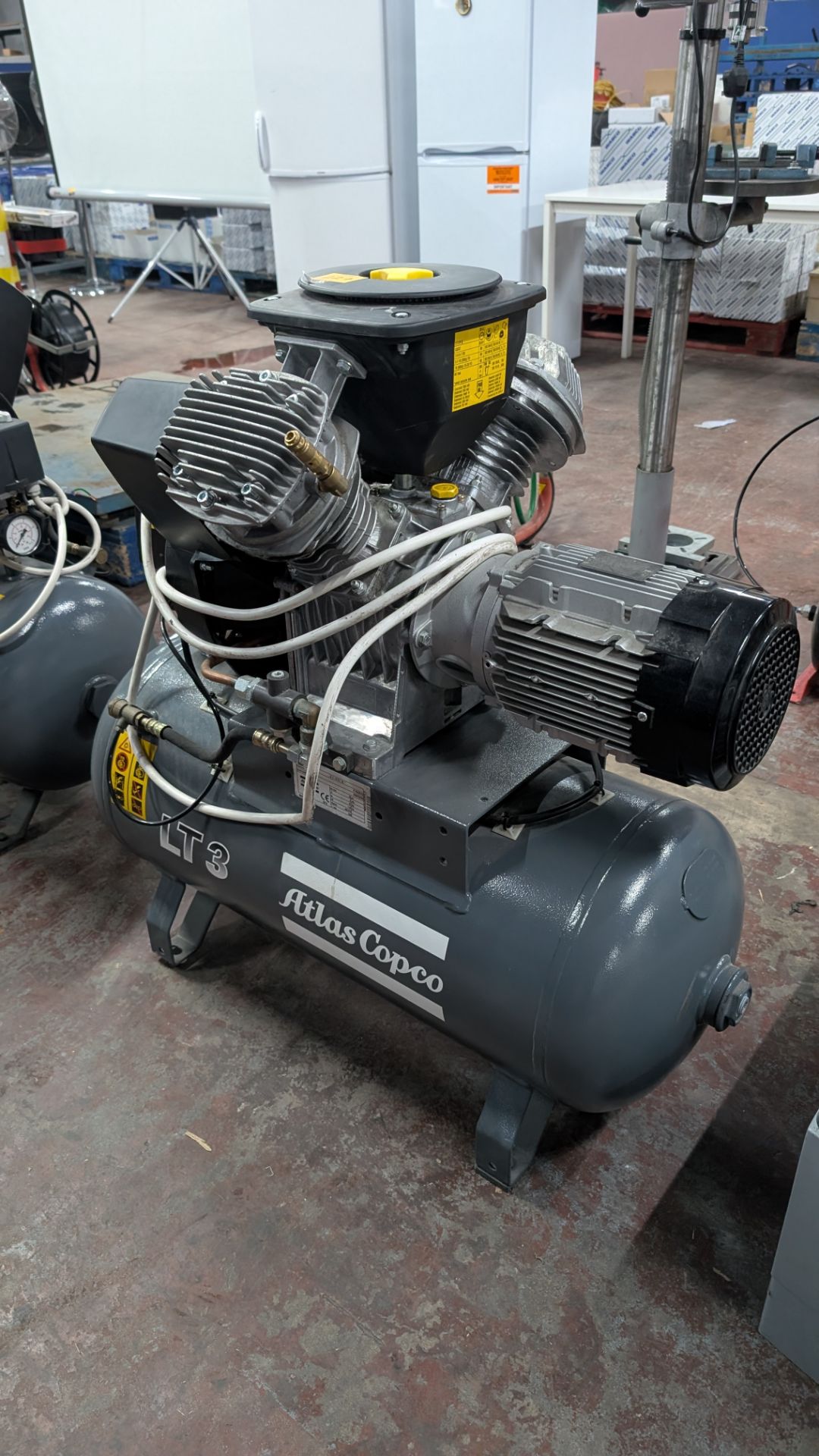 1 off Atlas Copco LT3 all-in-one Compressor System with built-in horizontal air receiver - Image 3 of 15