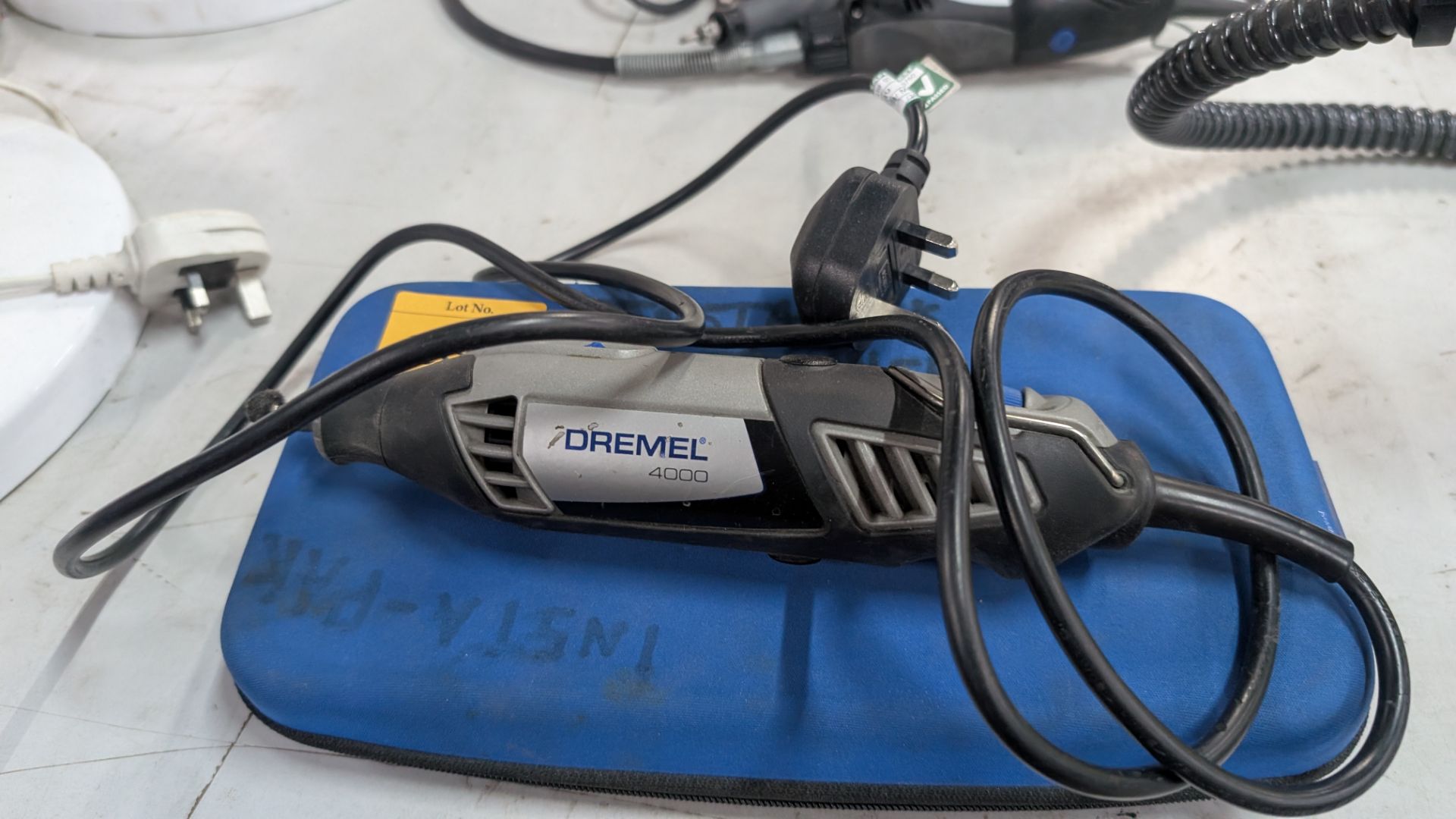 1 off Dremel 4000 Multi Tool in soft case - Image 8 of 13