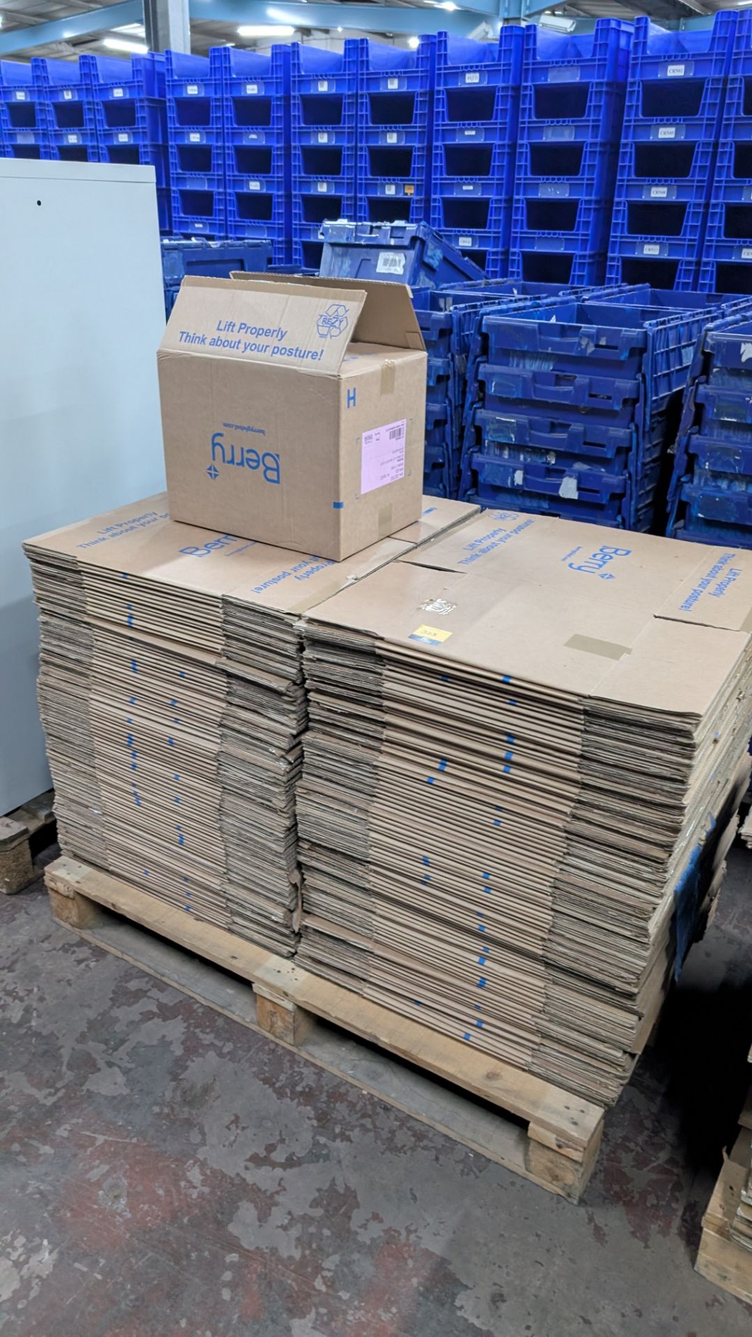 Contents of a Pallet of Cardboard Boxes each measuring 400mm x 290mm x 300mm - Image 10 of 10