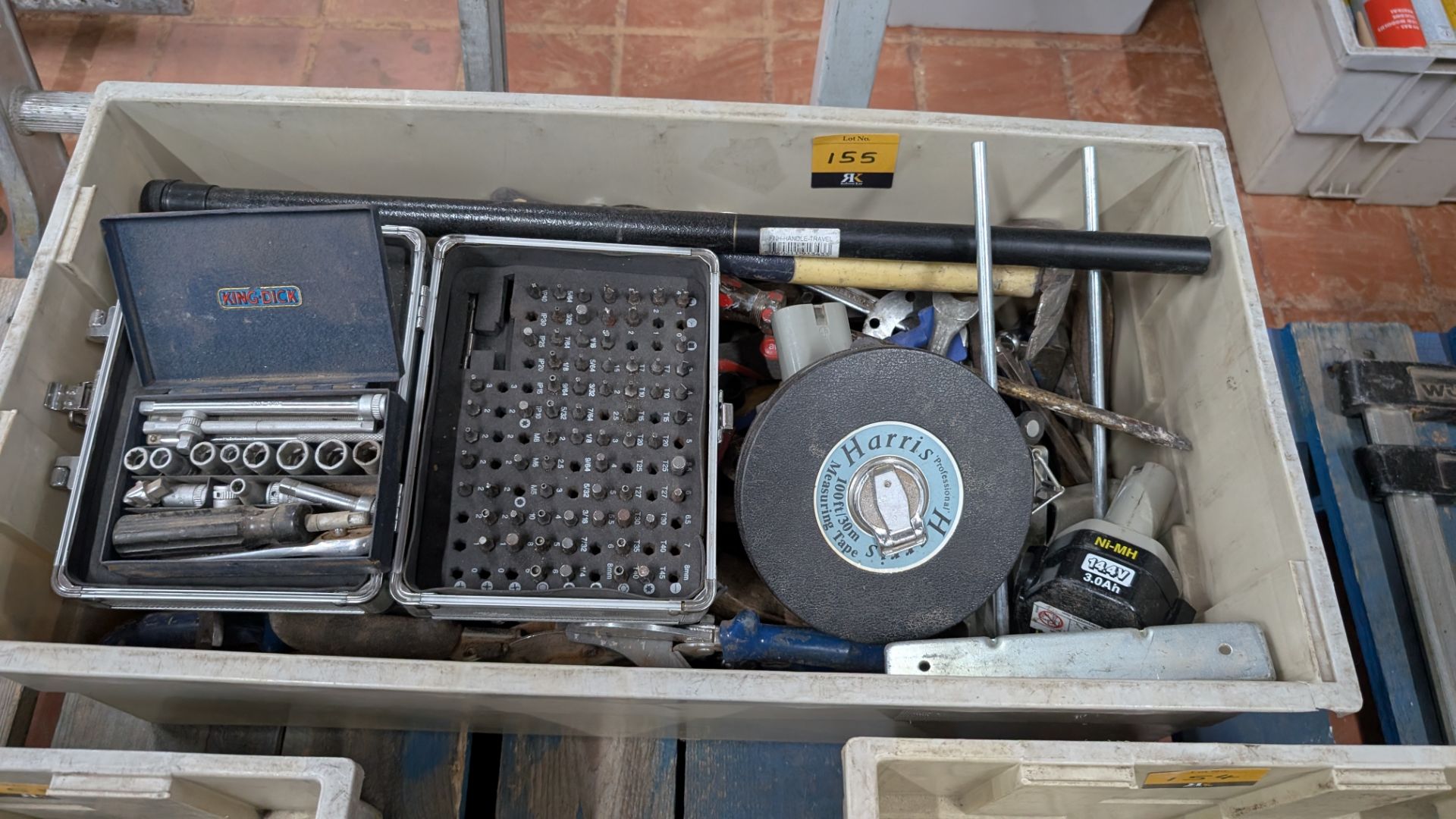 Contents of a Crate of assorted Hand Tools