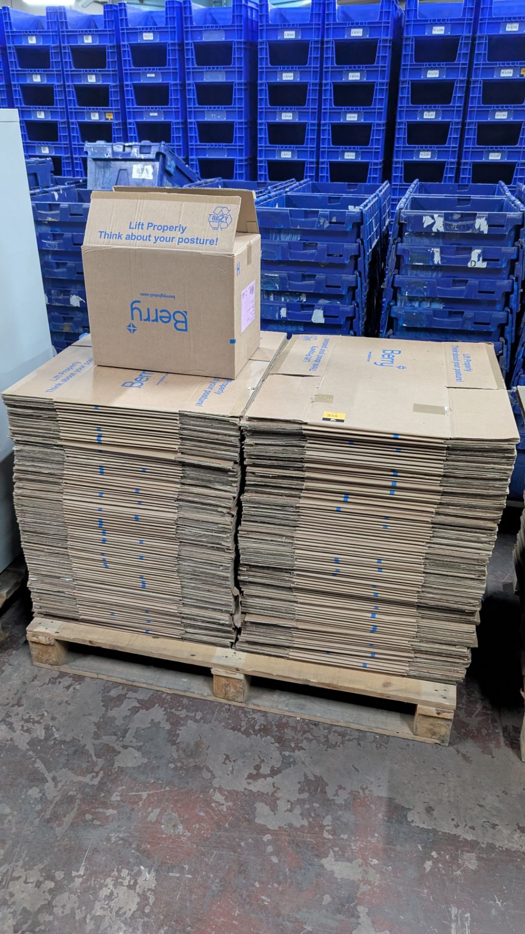 Contents of a Pallet of Cardboard Boxes each measuring 400mm x 290mm x 300mm - Image 3 of 10