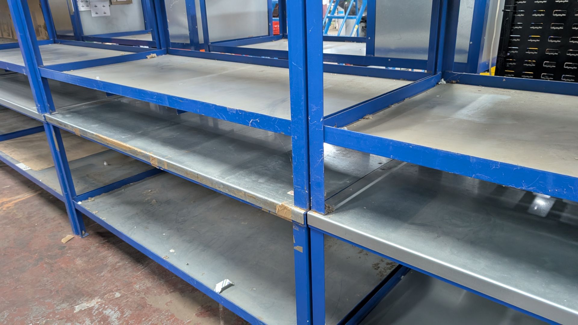 4 off Matching 2-Tier Metal Workbenches, each measuing approx 2000mm x 900mm x 840mm - Image 13 of 17
